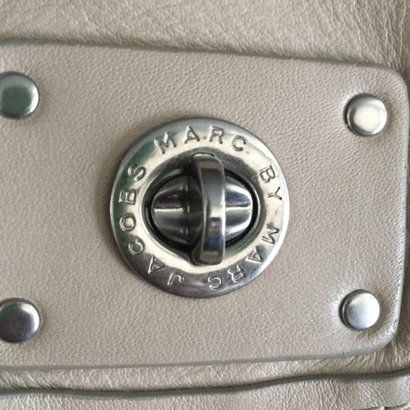 Marc Jacobs Totally Turnlock Natasha Crossbody - Picture 7 of 8
